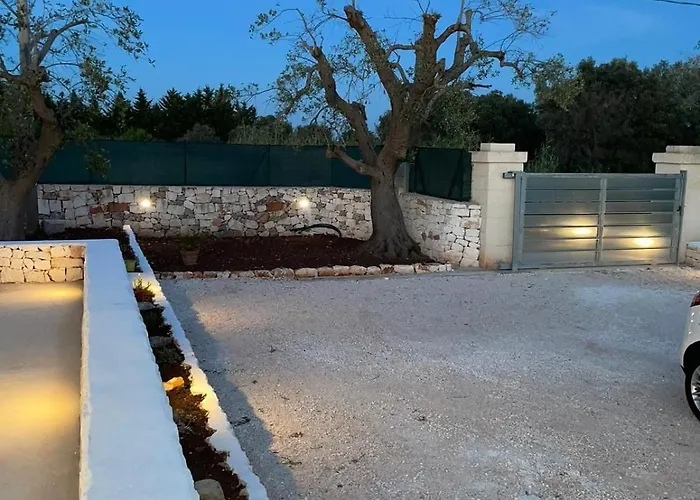 Maison De Claire 别墅 奥斯图尼