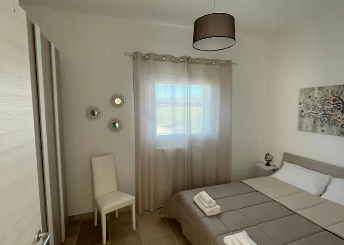 빌라 Maison De Claire 오스투니